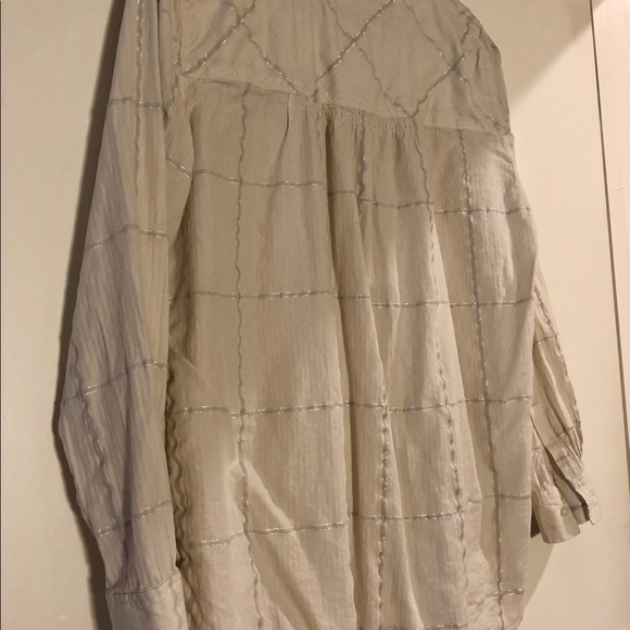 Subtle plaid button down - Picture 4 of 4